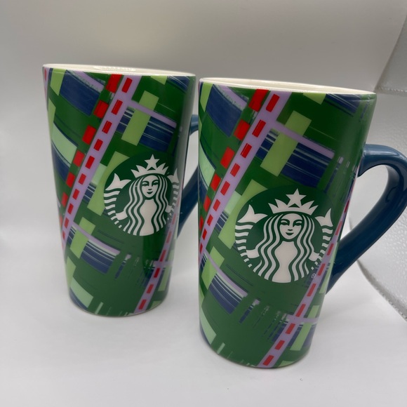 Set of two STARBUCKS 16oz Collectible Tartan Plaid Holiday 2020 Coffee Cups Mugs - Picture 3 of 6